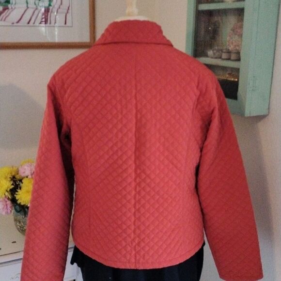 Aeros Quilted Jacket  - Picture 5 of 10